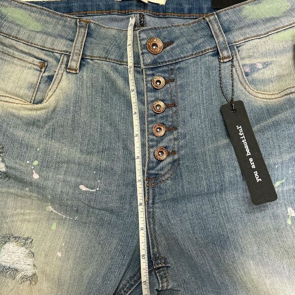 NWT! Dollhouse Junior Girl sz 15 Blue Jean distressed rips & paint Capri skinny - Picture 5 of 7